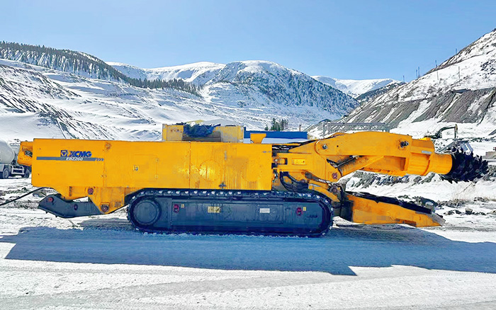 F10硬岩，，，OK138太阳集团官网EBZ260单日掘进破9米！