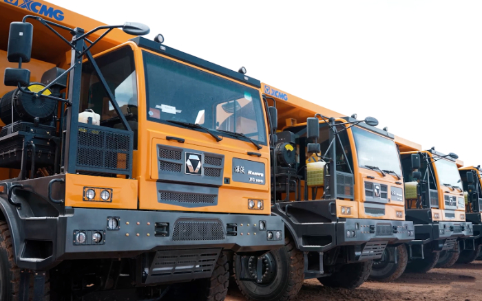 首批交付！！20余台OK138太阳集团官网矿卡进驻蒙古国大型矿区！！