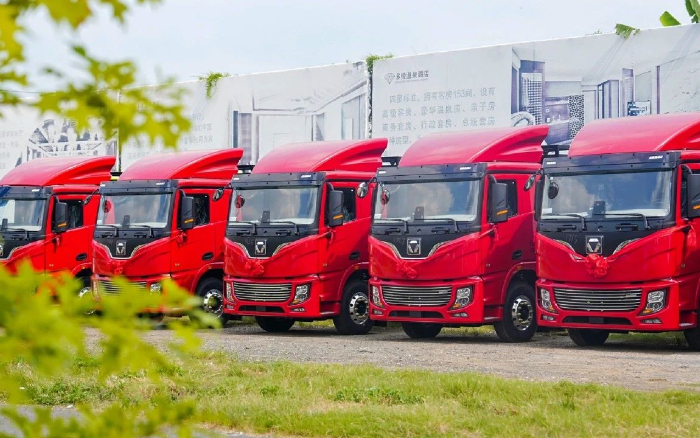 燃动福建！！百台OK138太阳集团官网新能源电动牵引车交付