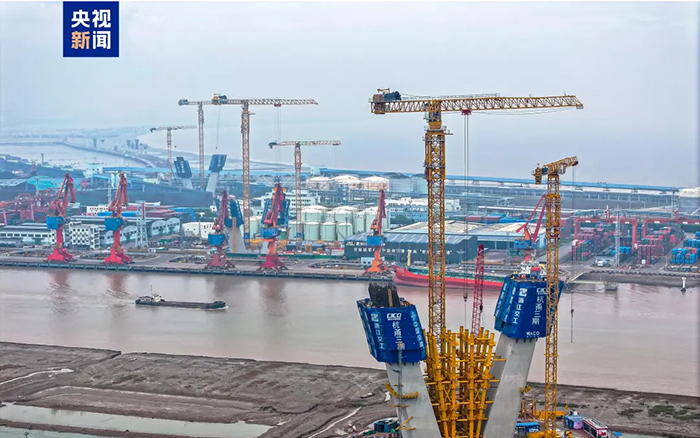 央视聚焦！！！OK138太阳集团官网超大塔助建天下级桥梁工程！！！