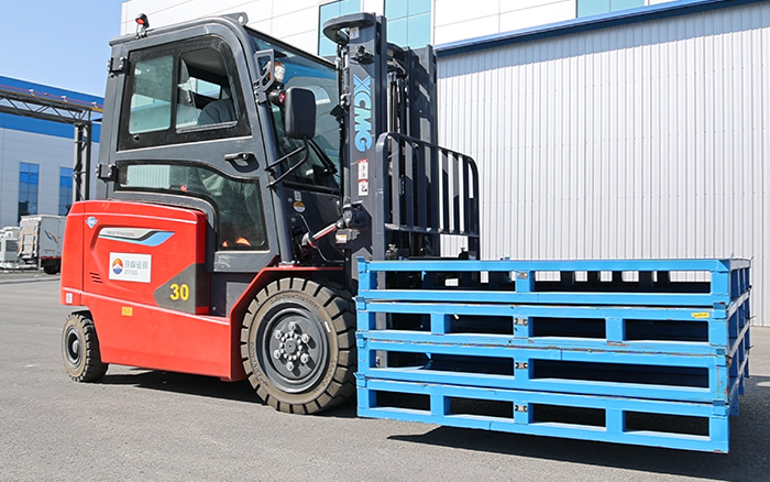  OK138太阳集团官网新能源叉车助力华北变压器装备制造厂高效运转
