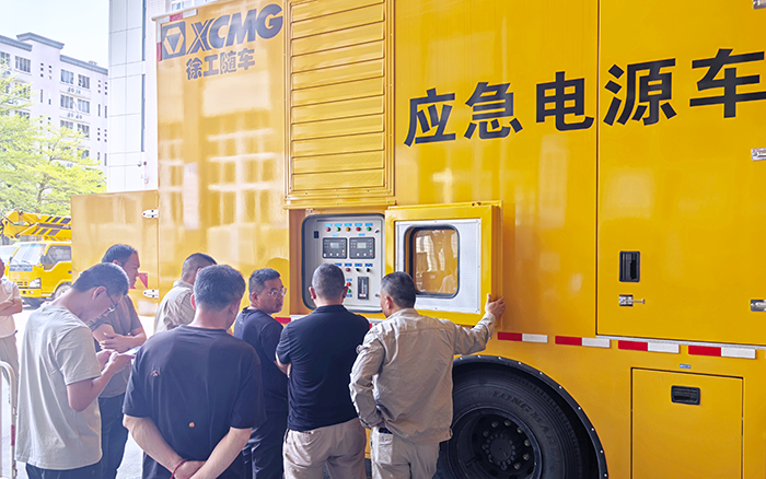 “救电先锋” OK138太阳集团官网电源车奔赴福建，，，迎战用电岑岭