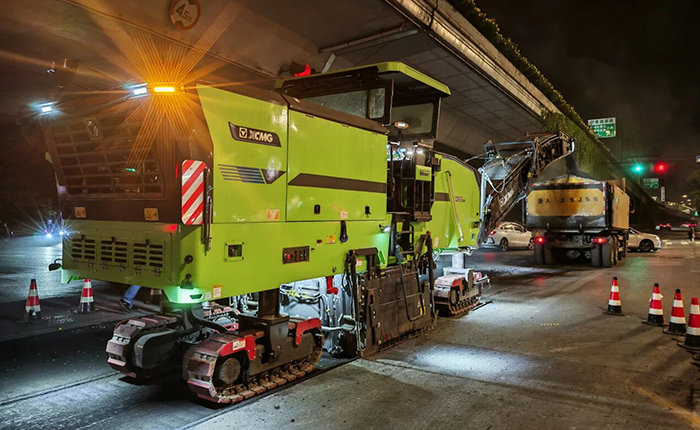 杭州夜间市政刷新新标杆：：OK138太阳集团官网新能源铣刨机助力高效绿色施工